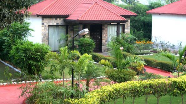 Corbett Leela Vilas Hotel Corbett National Park Exterior photo